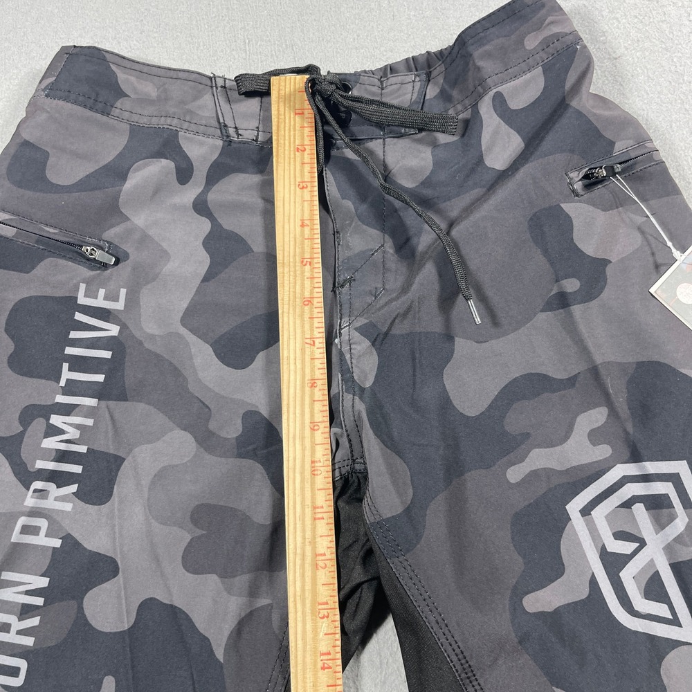 Born Primitive Training Shorts‎ Men 27/28 Black Camo Performance Stretch Zip - Picture 6 of 10